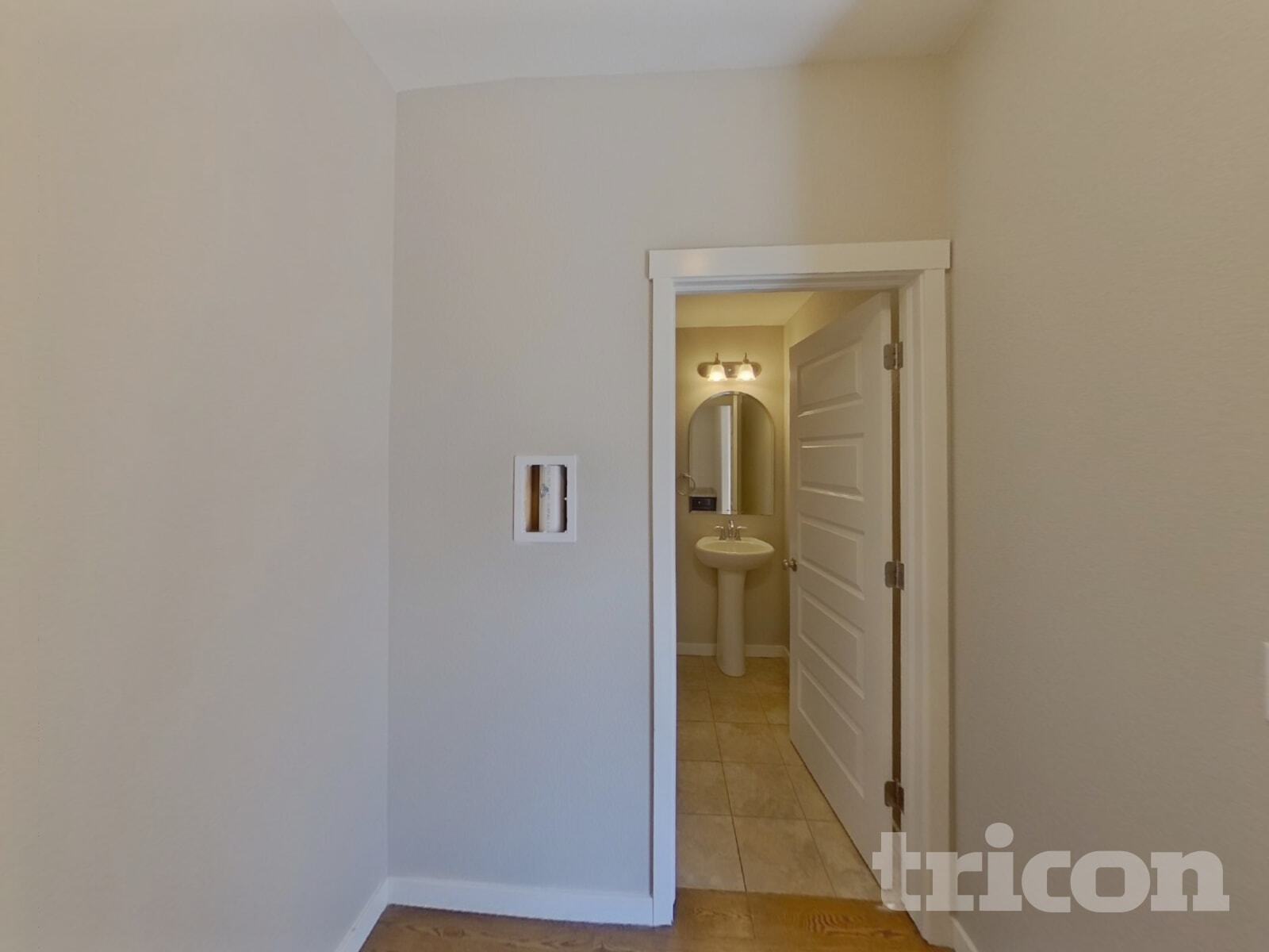 Building Photo - 6221 Vickie Ln