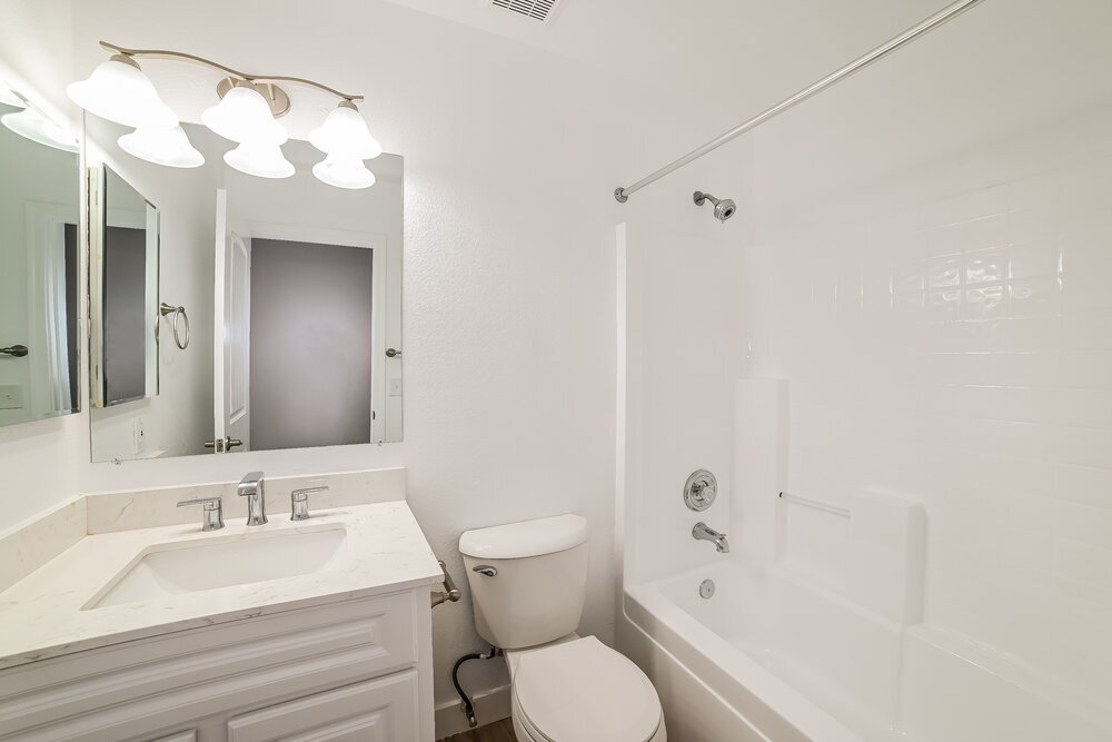 Building Photo - 11547 E Camino St