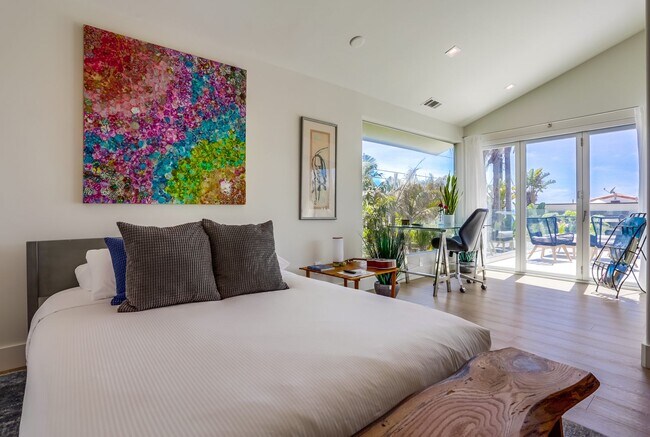 Building Photo - Luxury Furnished Home La Jolla with Ocean Views