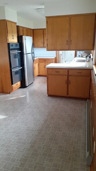 Dining Room / Kitchen - 90 Water St