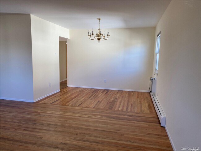 Building Photo - 69 Inwood Rd