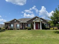 Building Photo - Cotton Creek!!!  4 Bedroom Home!