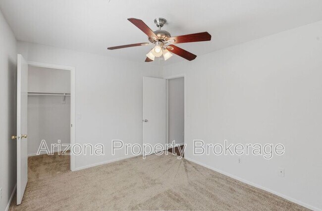 Building Photo - 3332 S Bowman Rd