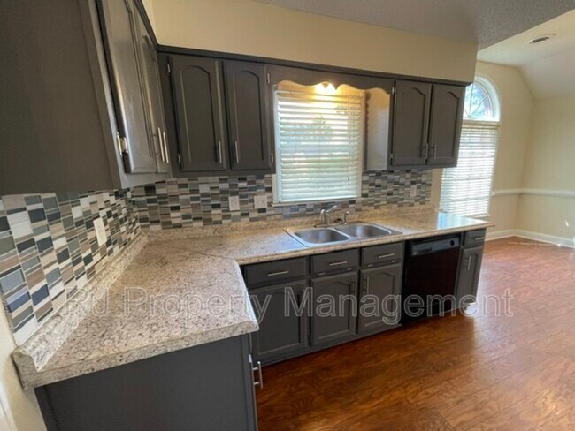 Building Photo - 5019 Horizon Cove