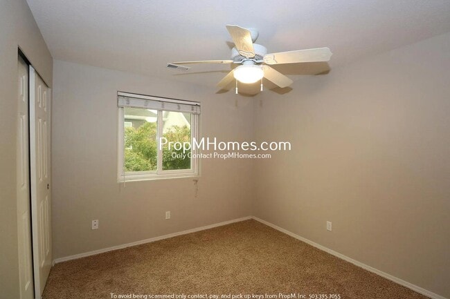 Building Photo - Three Bedroom Gem Close to Intel & Nike!