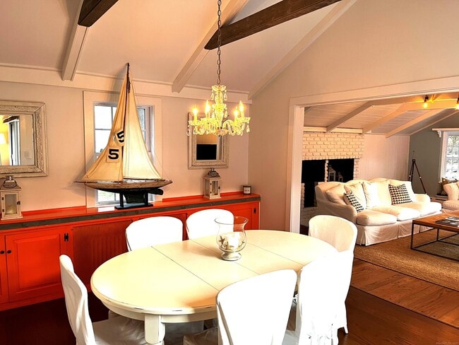 Building Photo - 83 Maltbie Ave