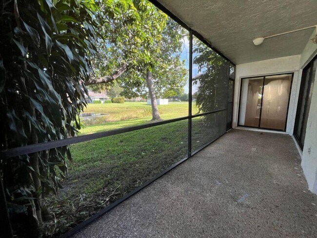 Building Photo - 89 Buxton Ln