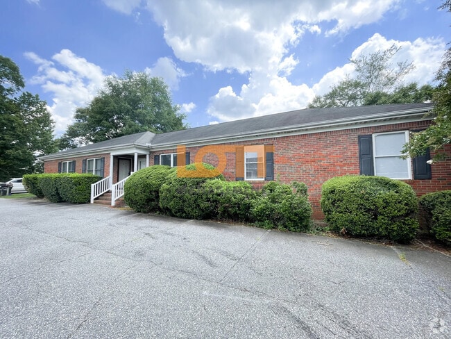 Building Photo - 101 Northview Dr
