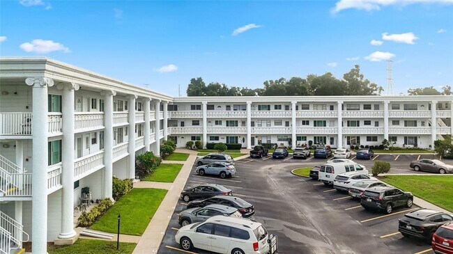 Building Photo - 2454 Australia Way E