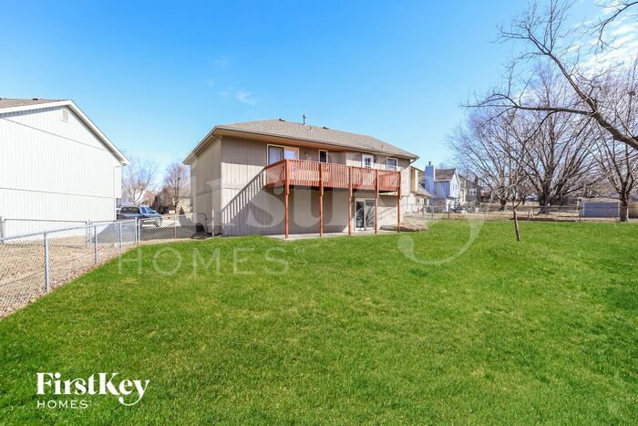 Building Photo - 6826 Willis Dr