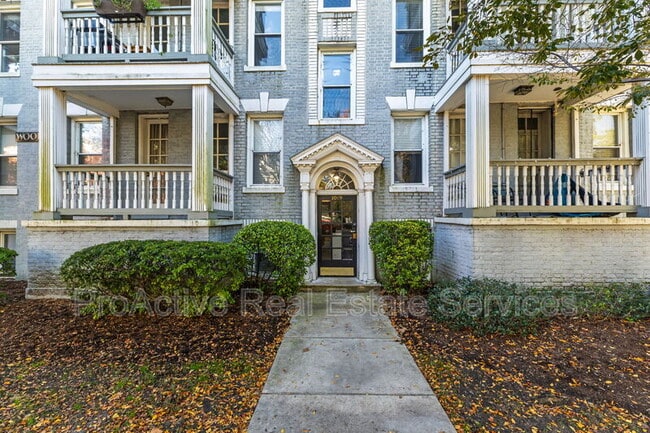 Building Photo - 1019 Westover Ave