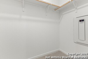Building Photo - 3331 Rock Ml Dm