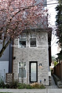 Building Photo - 141 22nd Ave E