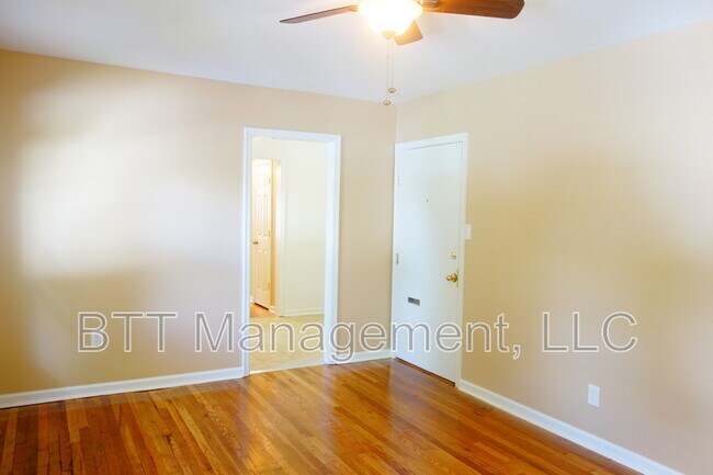 Building Photo - 8401 Flower Ave