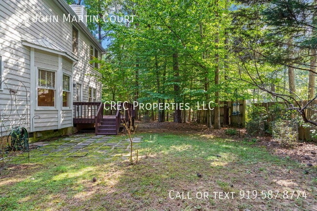 Building Photo - 105 John Martin Ct