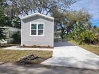 Building Photo - 5541 Annette St