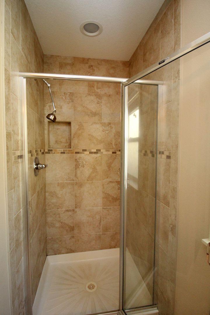 Building Photo - 3328-3328 SW 10th Ave