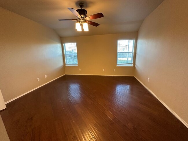 Building Photo - 1813 Balsam Gap