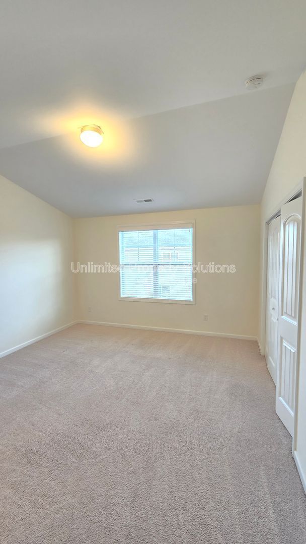 Building Photo - 4643 Andros Ln