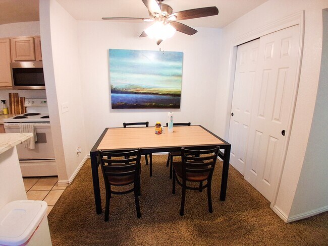 Building Photo - 104 W 1230 N St