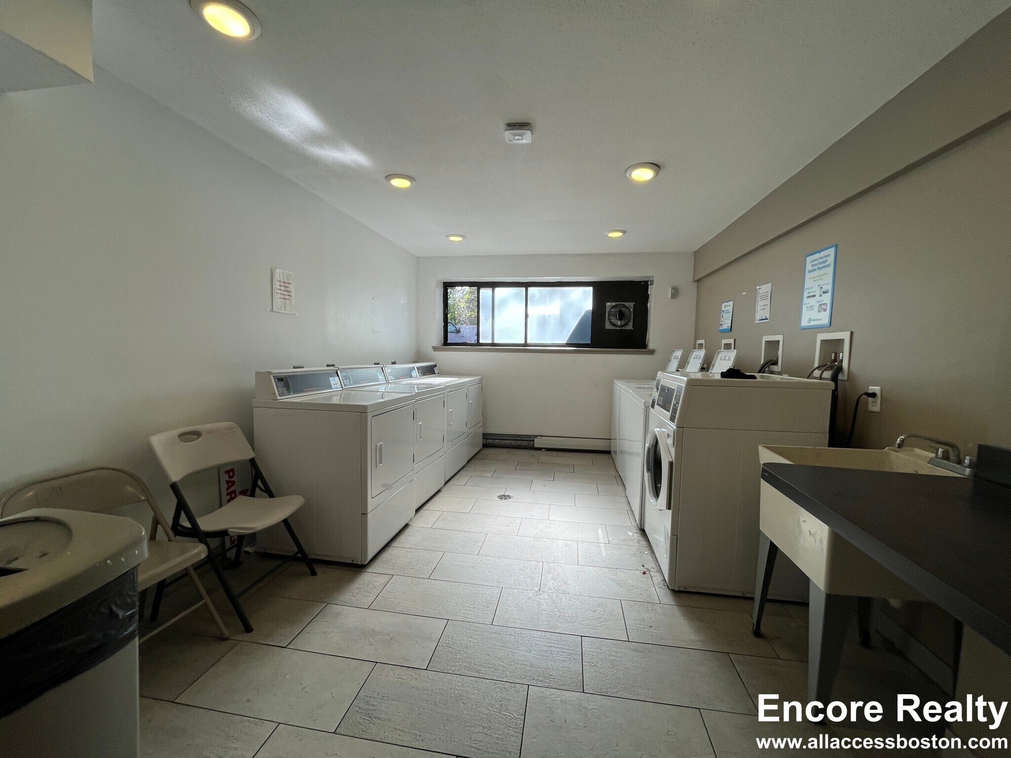 Building Photo - 66 Homer Ave