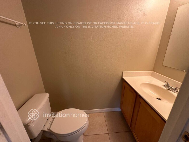 Building Photo - 4725 Willamette Cir