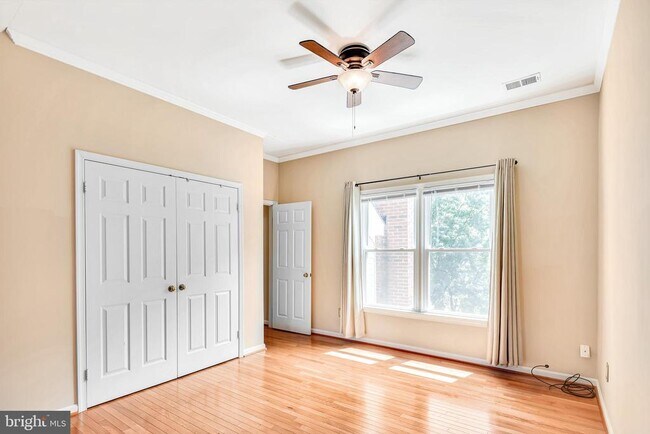 Building Photo - 21102 Raintree Ct