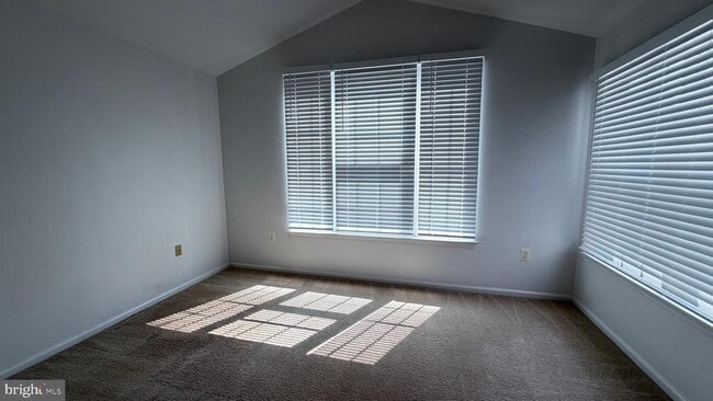 Building Photo - 20965 Kittanning Ln
