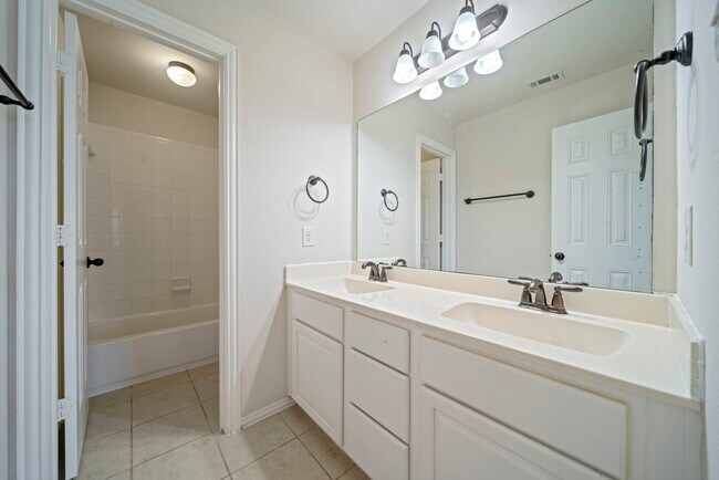 Building Photo - 8115 Spreadwing St