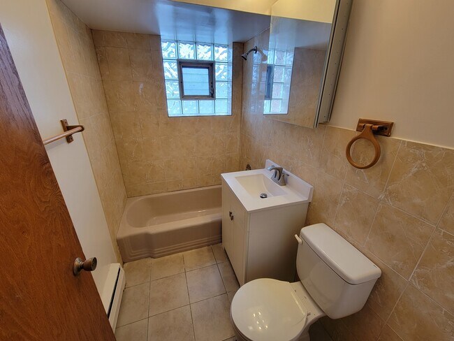 Building Photo - 2306 N 75th Ave