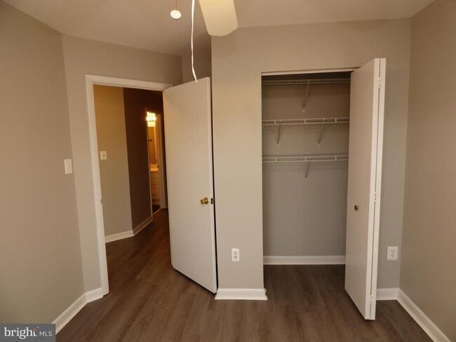 Building Photo - 18024 Singing Pine Cir