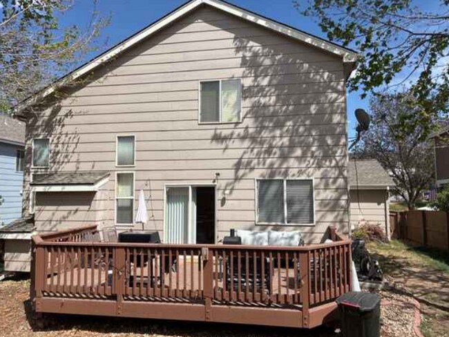 Building Photo - 10449 Hollyhock Court