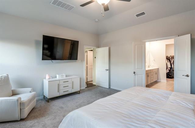 Building Photo - 633 Cedar Springs Dr