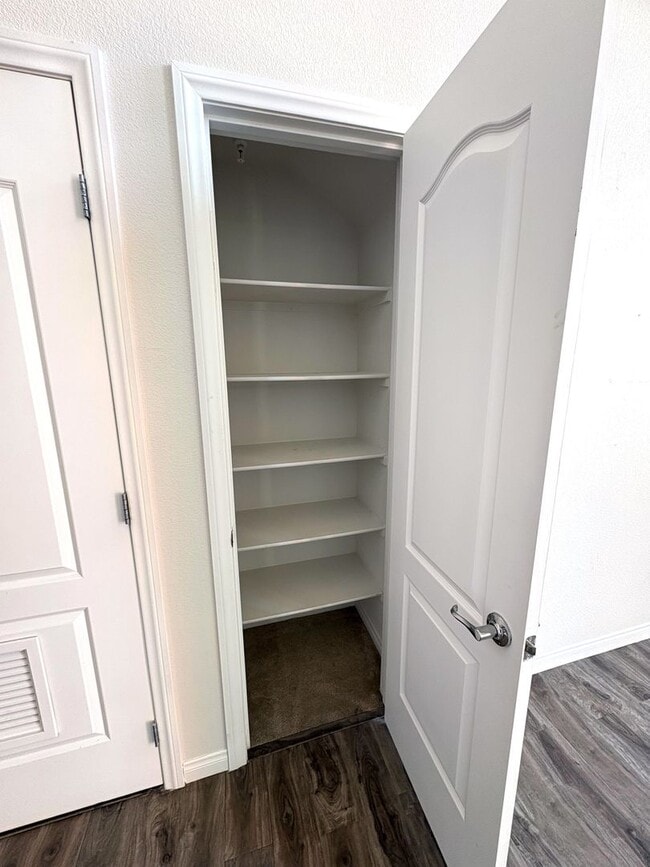 Building Photo - Beautiful, 2 story penthouse loft at the Manhattan condos on the south strip.