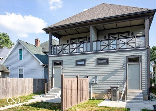 Building Photo - 736 E Orange St