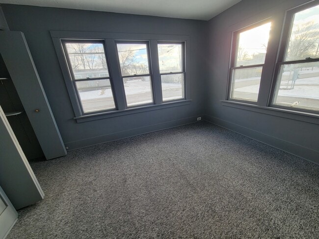 Building Photo - 802 Deleon St