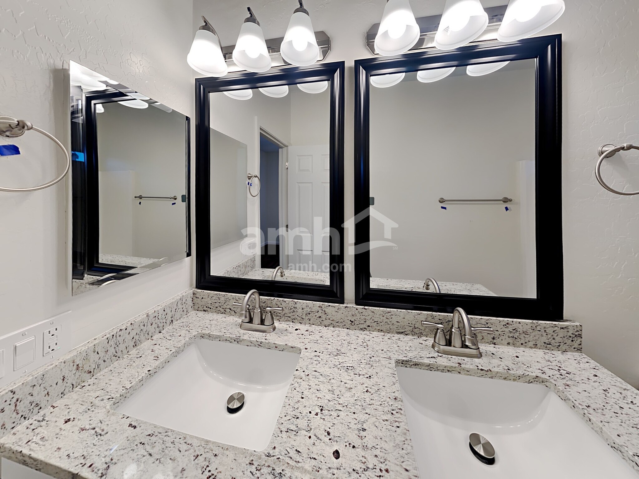 Building Photo - 15355 W Port Au Prince Ln