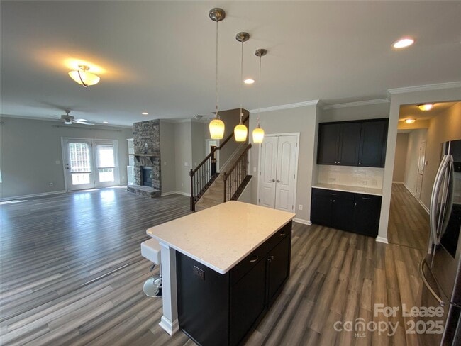 Building Photo - 5839 Eleanor Rigby Rd