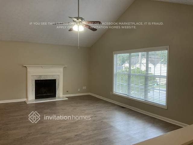 Building Photo - 1045 Hunters Oak Trail