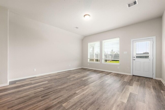Building Photo - 2715 Chestnut Oak Cir