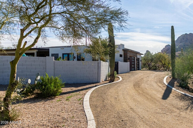 Building Photo - 2311 N 58th St