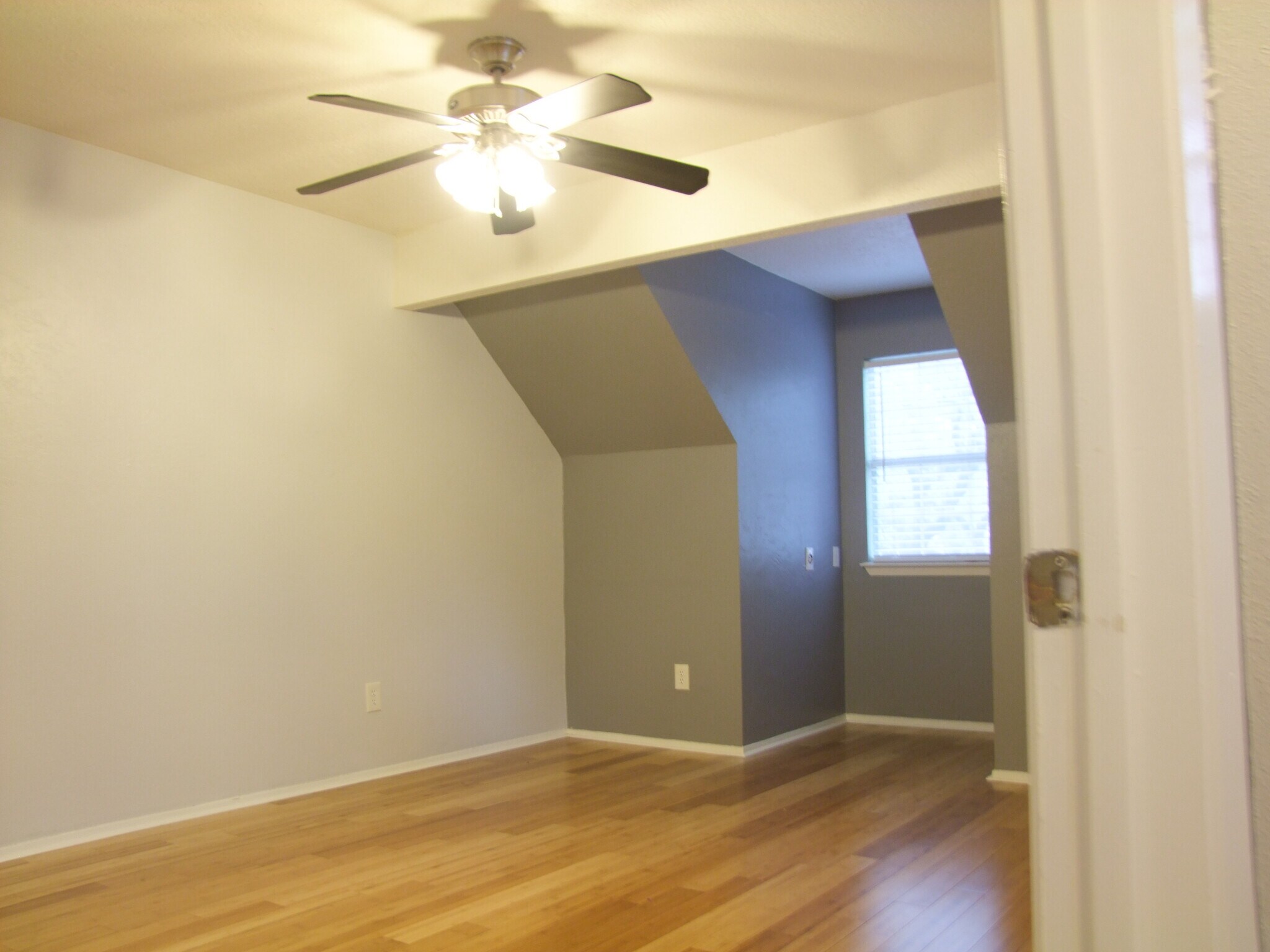 Building Photo - 8330 Fathom Cir