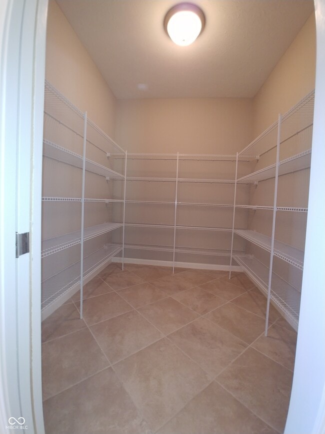 Building Photo - 818 Bluegrass Trail