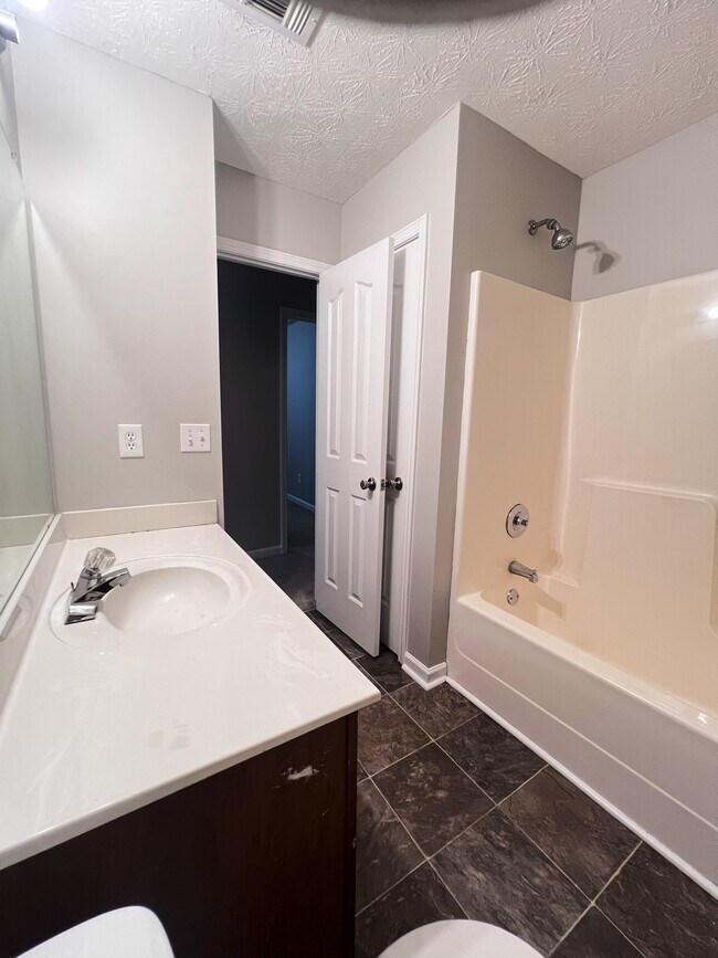 Building Photo - 3803 Augustine Pl