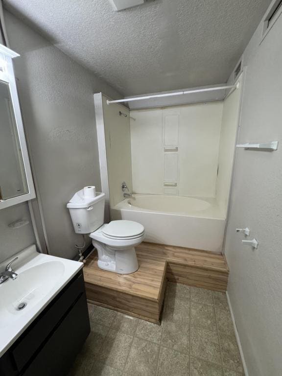 Building Photo - 2504 Tanglewood Ct