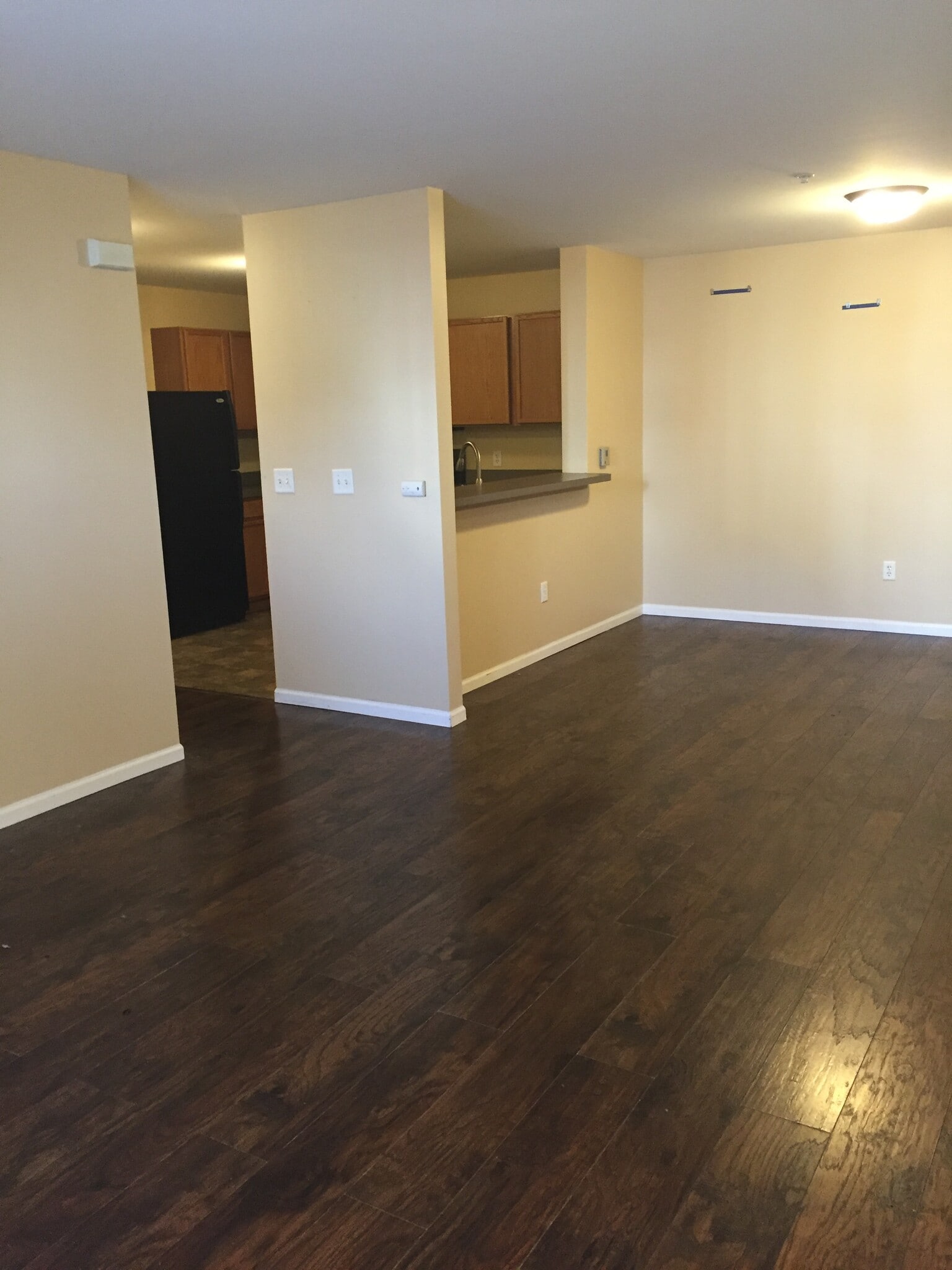 Living Dining 1 - 136 Bertram Dr