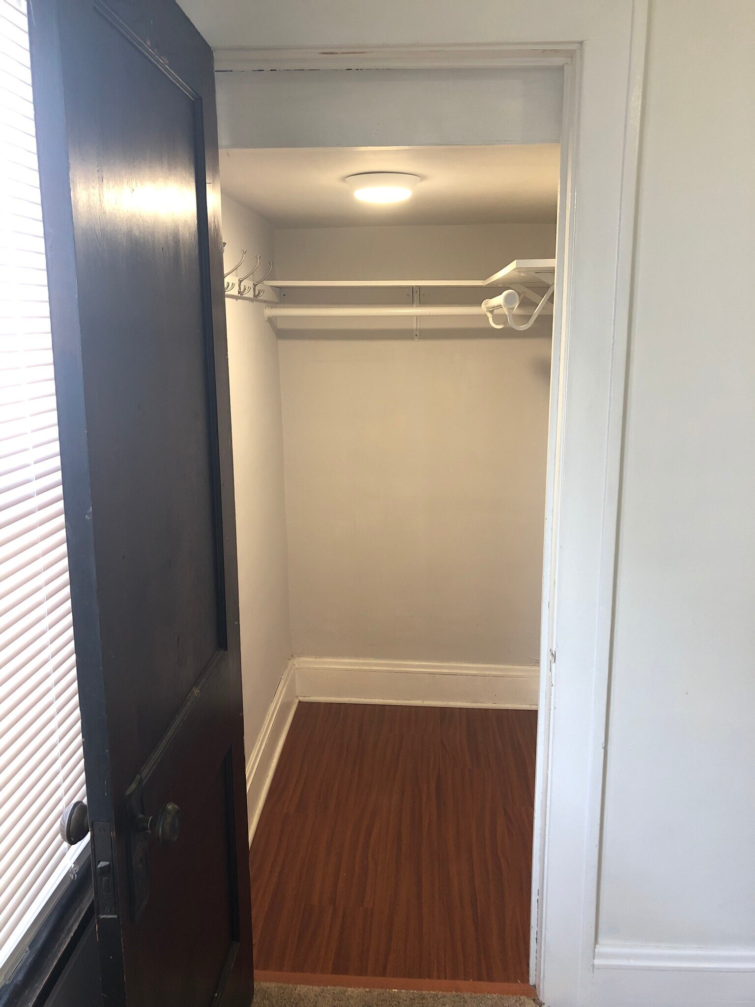 Walk In Closet - 2056 Bunts Rd