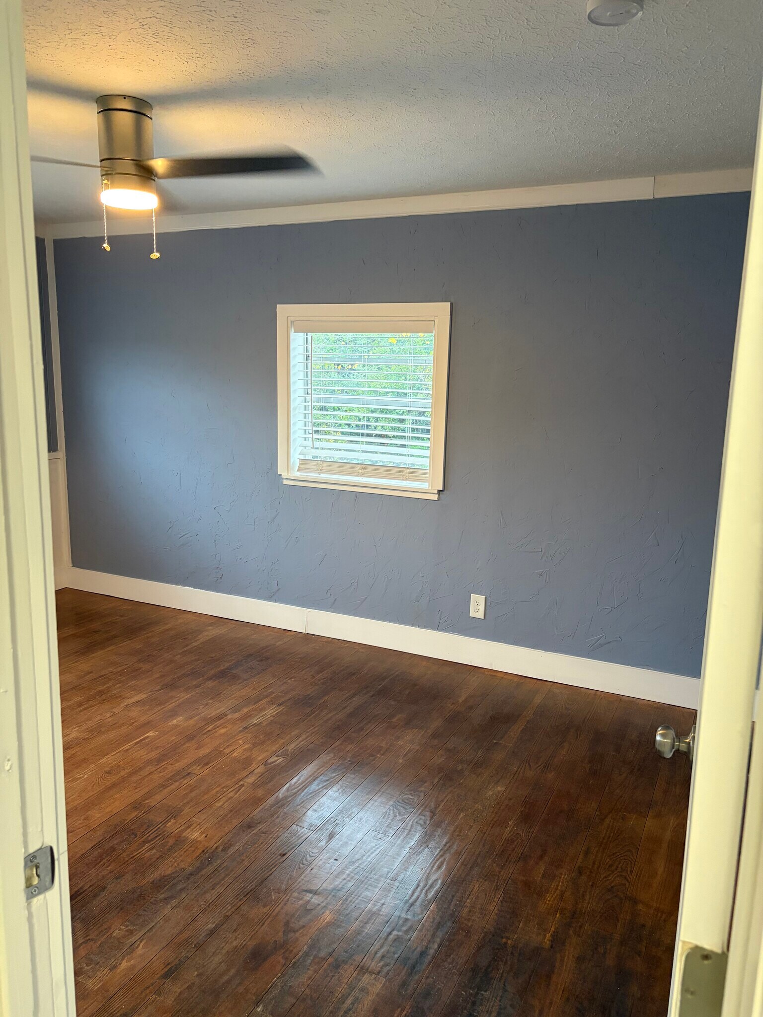 Building Photo - 5329 Cherry St