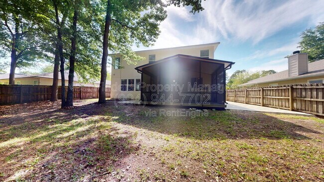 Building Photo - 1063 Collinswood Dr W