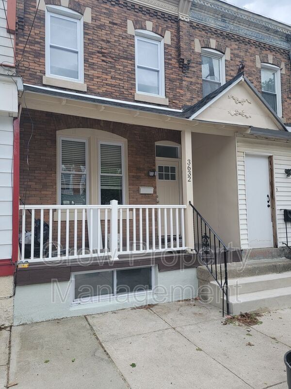 Building Photo - 3632 Earp St
